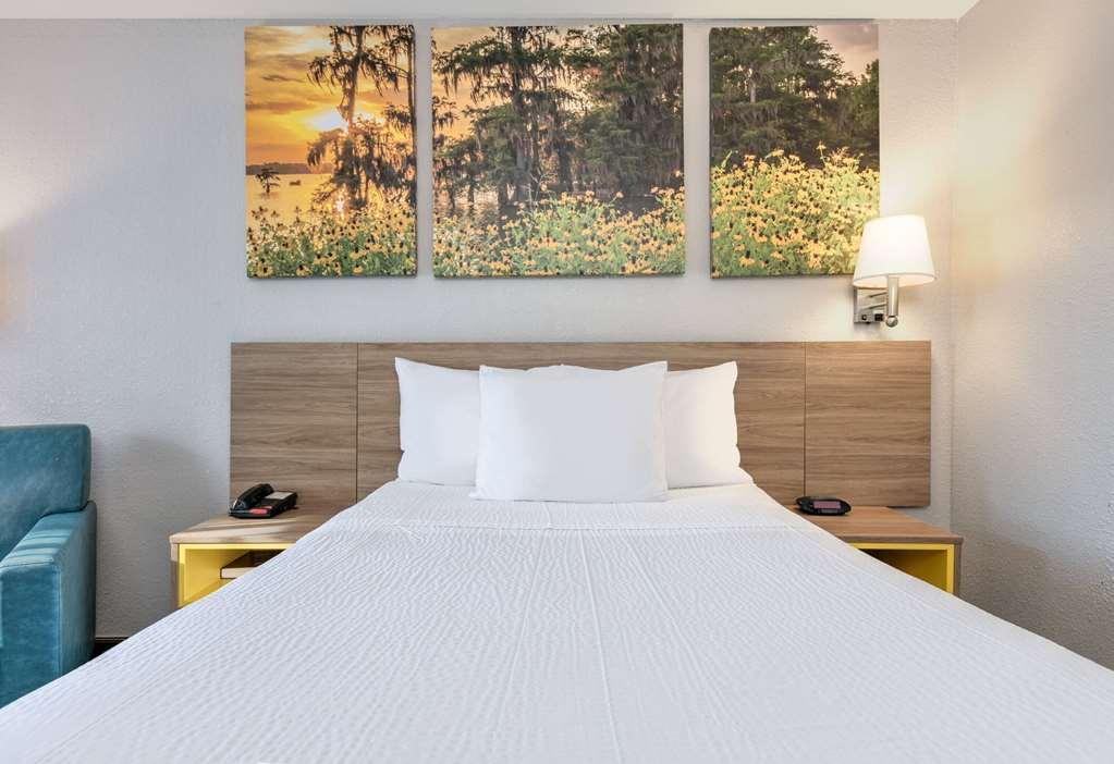 Days Inn By Wyndham Greenville Ms Bilik gambar
