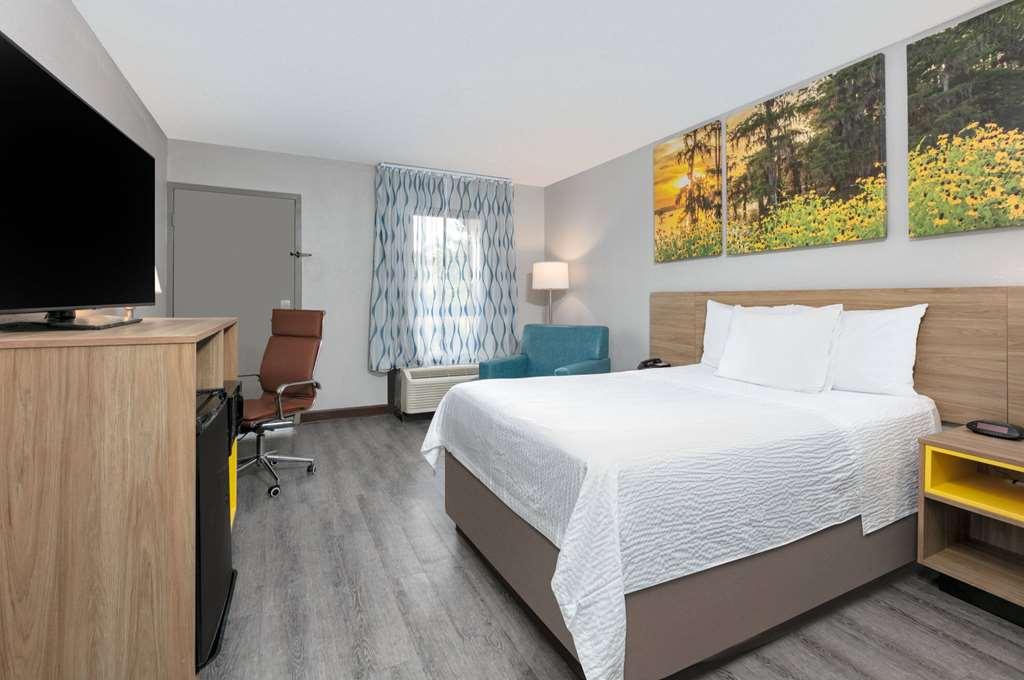 Days Inn By Wyndham Greenville Ms Bilik gambar