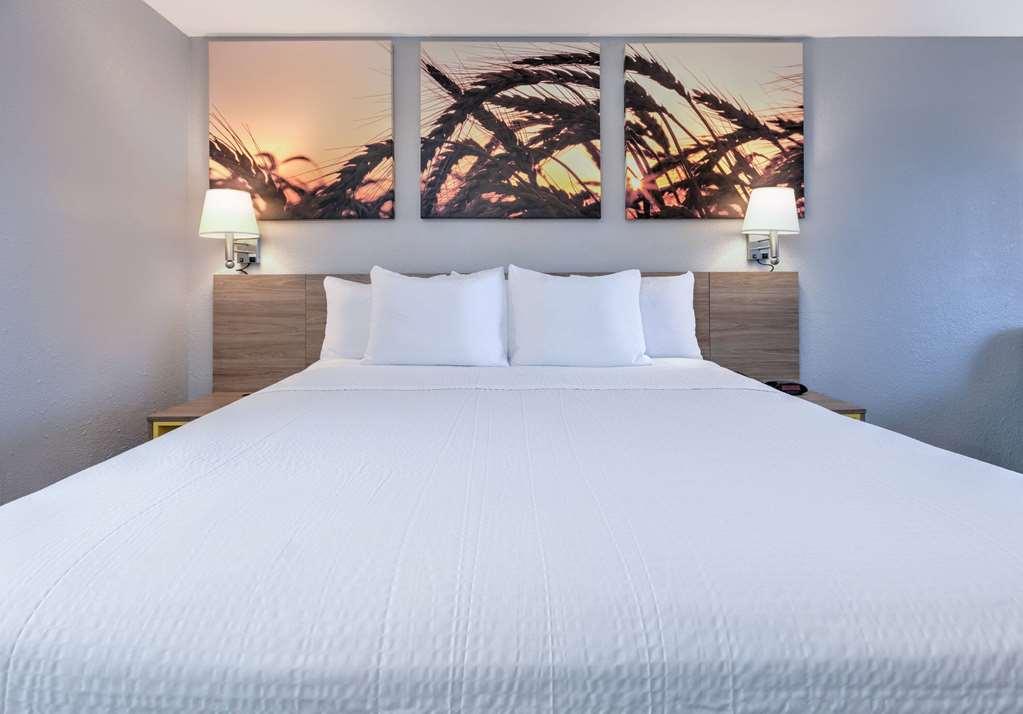 Days Inn By Wyndham Greenville Ms Bilik gambar